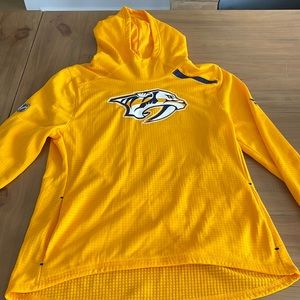 Nashville Predators light weight hoodie